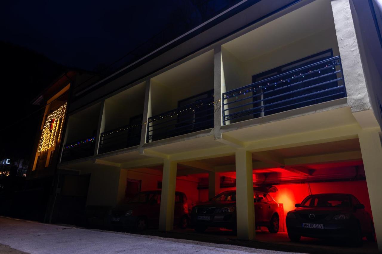 Casa Beasarah. Dubova Exterior foto